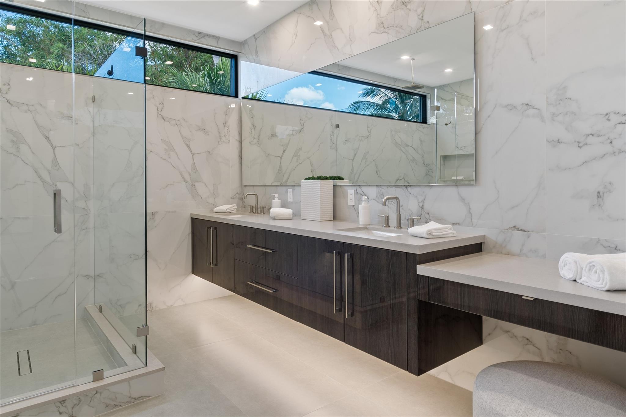 Tarpon River - Residential