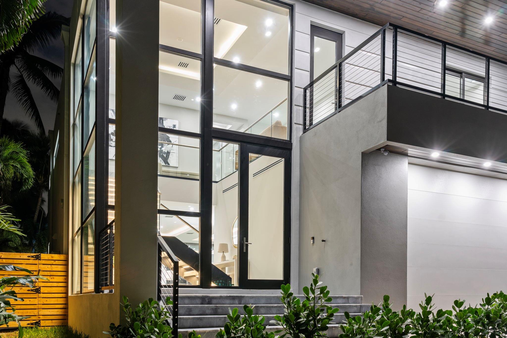 Tarpon River - Residential