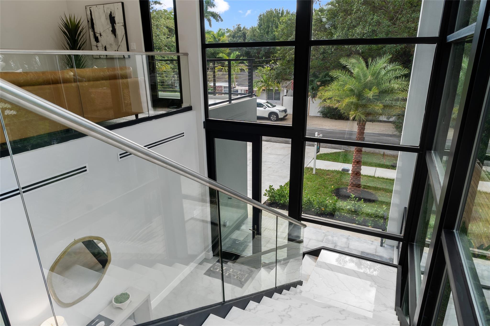 Tarpon River - Residential