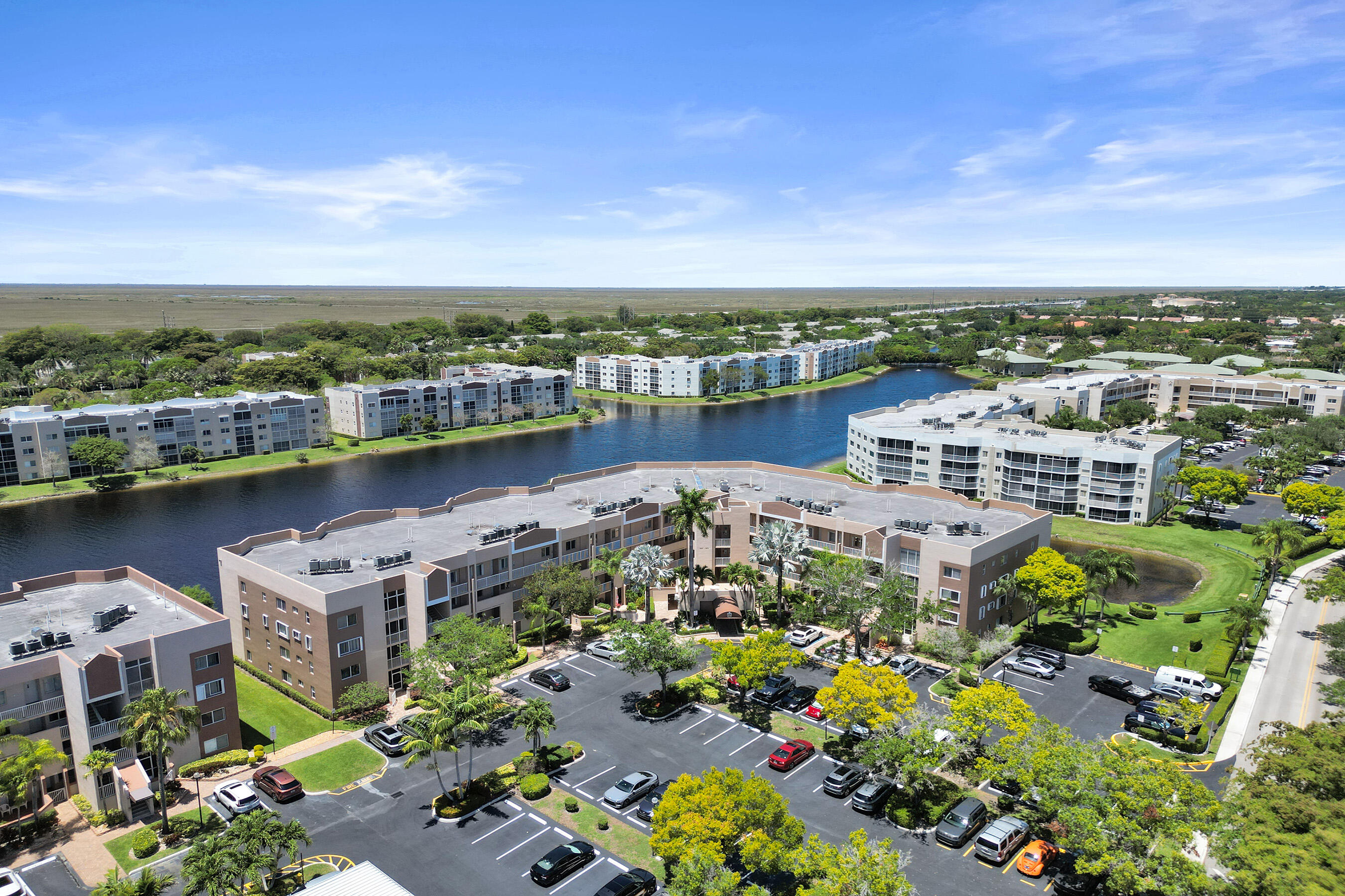 GRANVILLE CONDOMINIUM - Residential