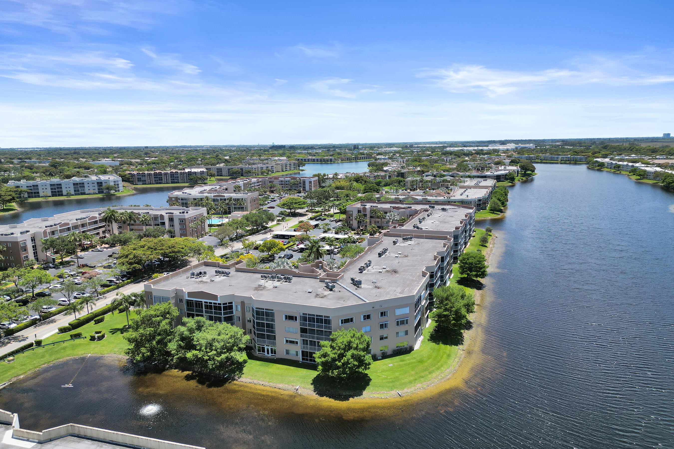 GRANVILLE CONDOMINIUM - Residential