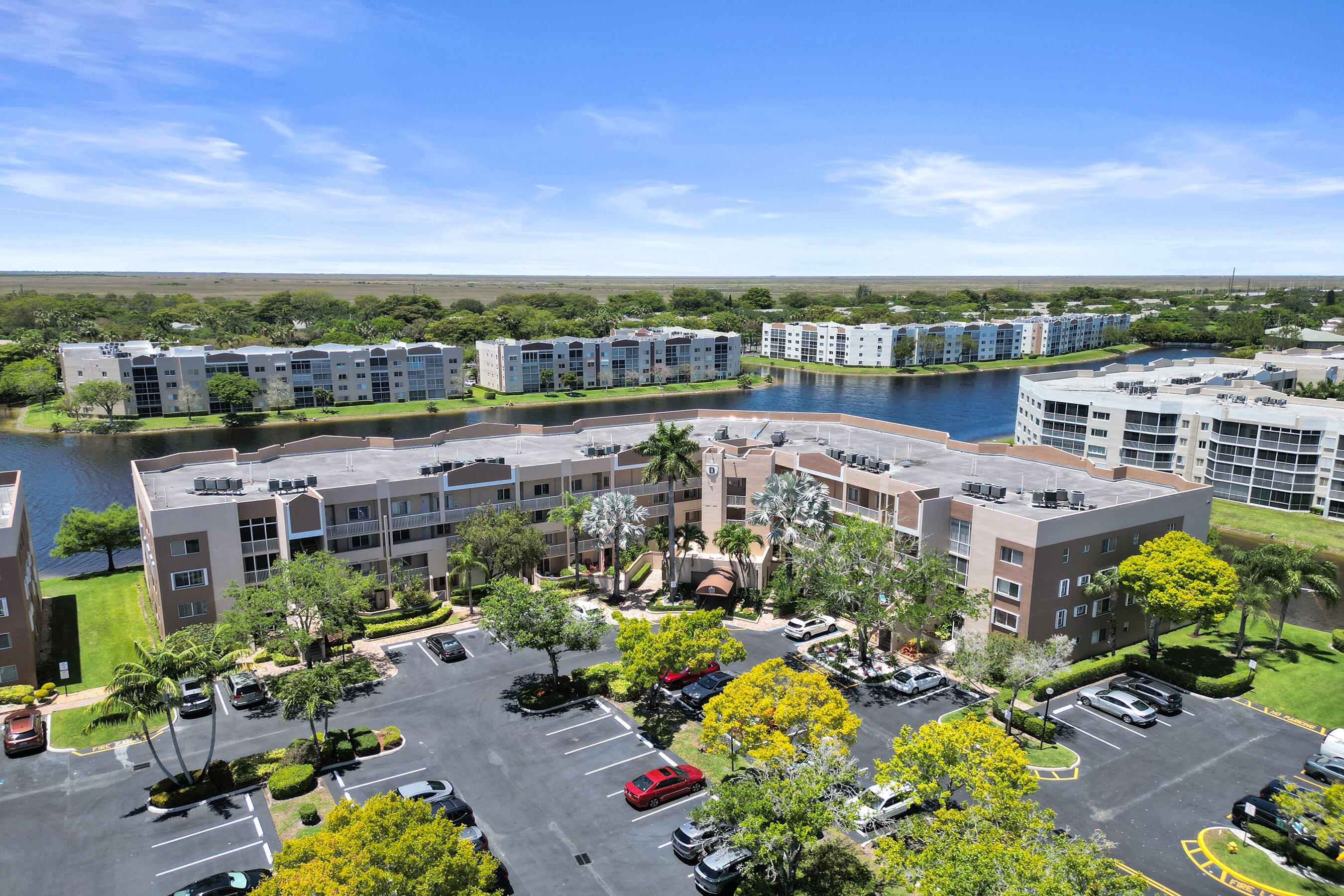 GRANVILLE CONDOMINIUM - Residential