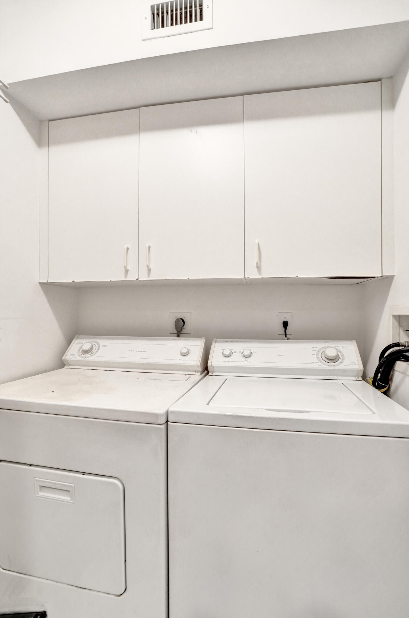 GRANVILLE CONDOMINIUM - Residential