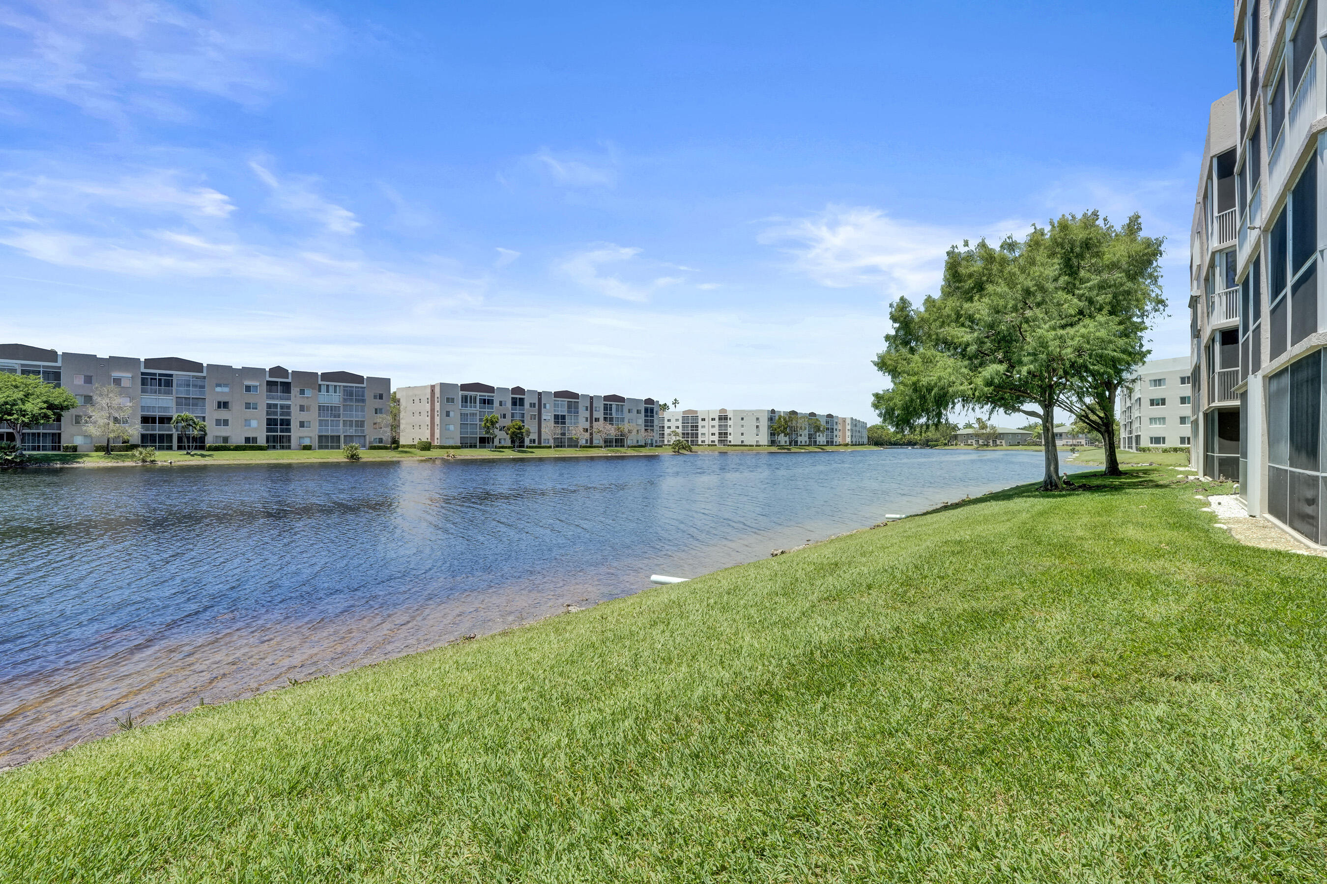 GRANVILLE CONDOMINIUM - Residential
