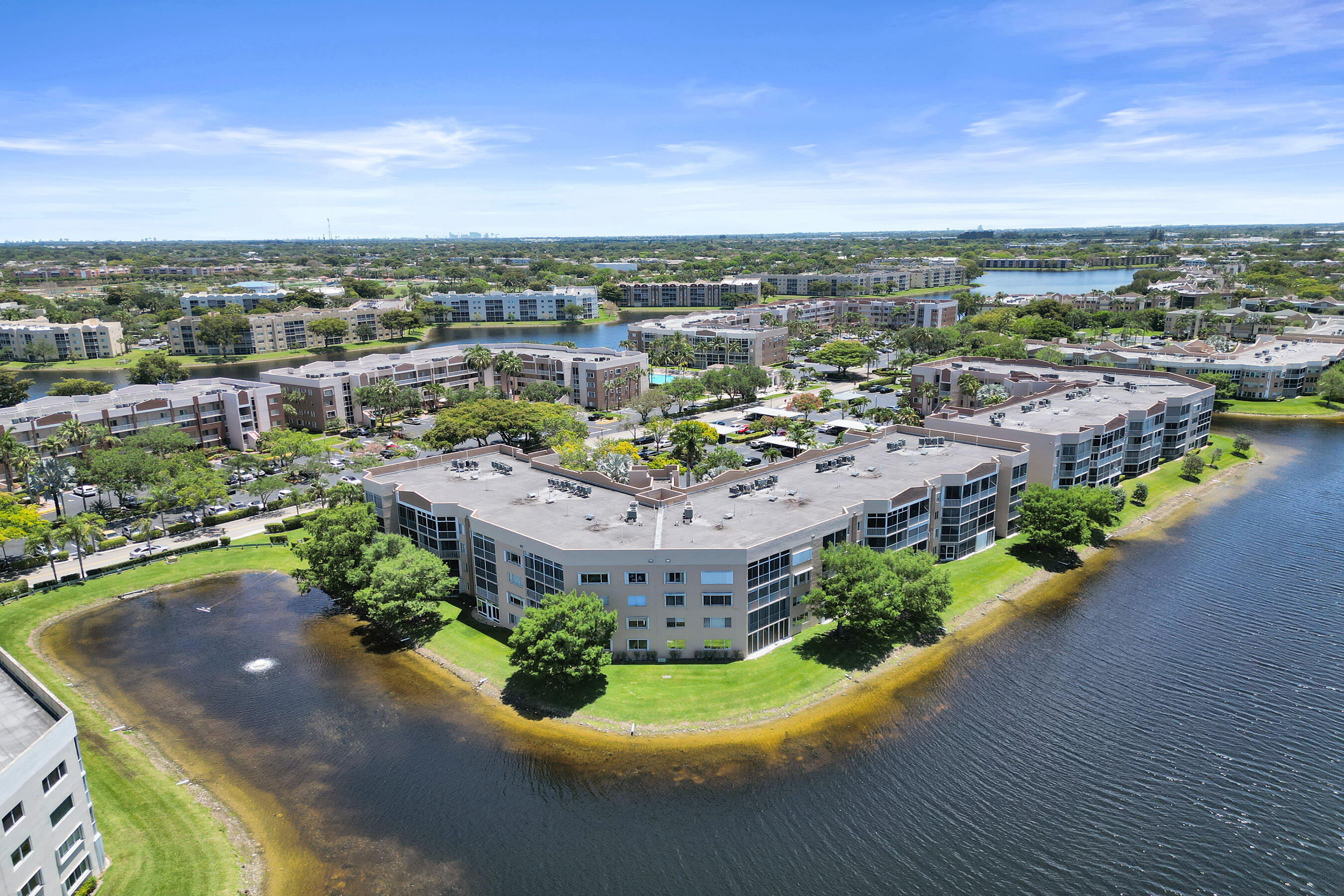 GRANVILLE CONDOMINIUM - Residential