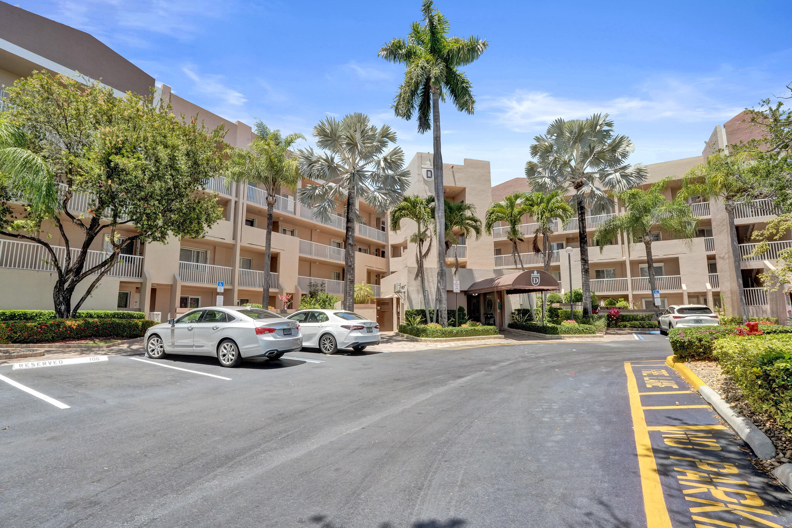 GRANVILLE CONDOMINIUM - Residential