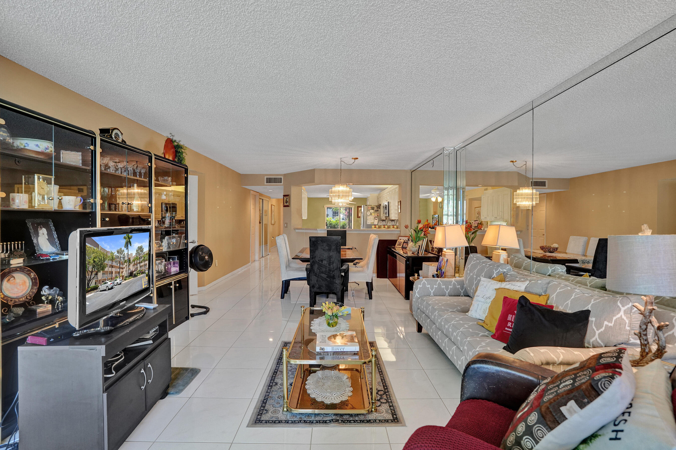 GRANVILLE CONDOMINIUM - Residential