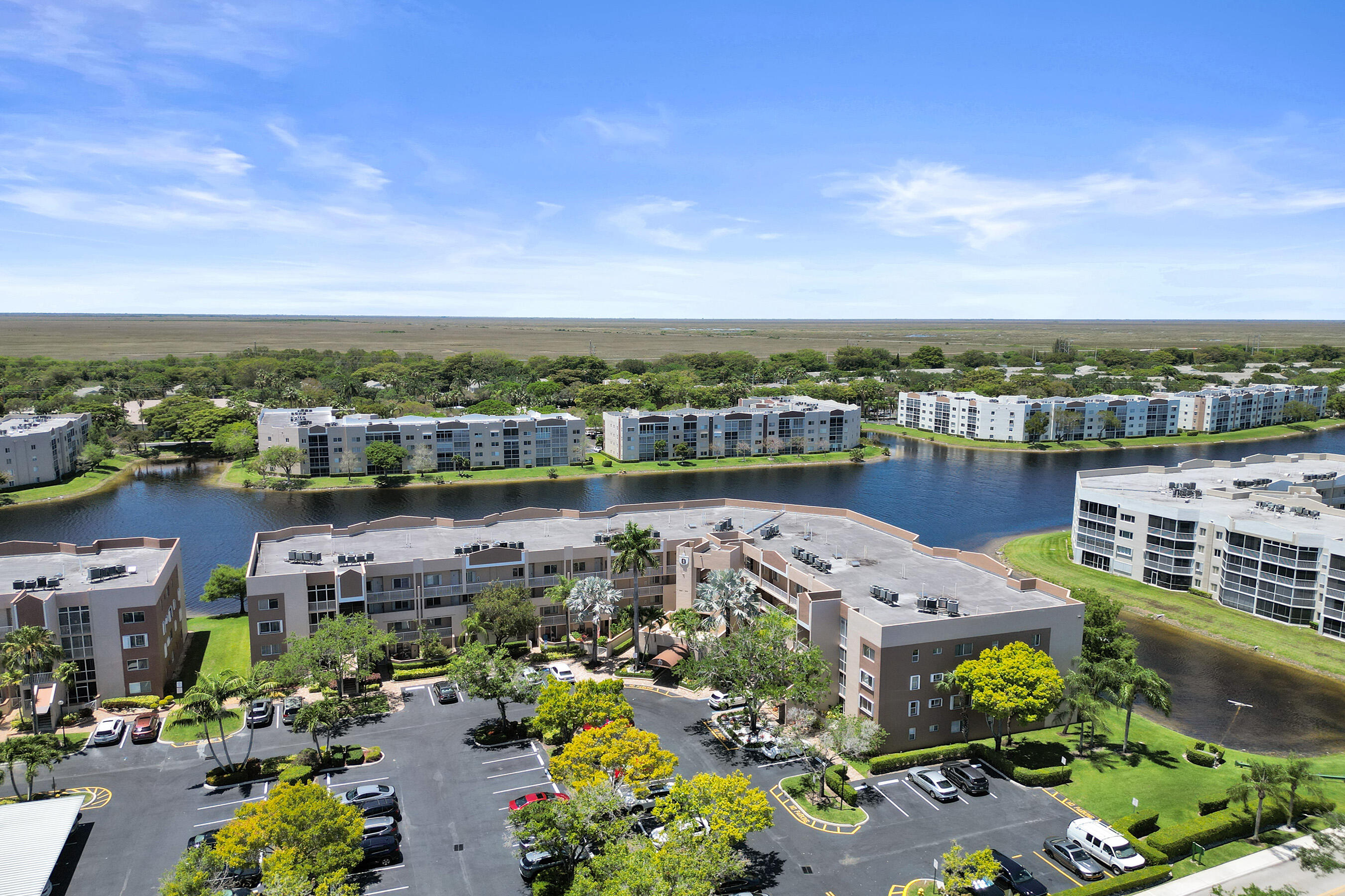 GRANVILLE CONDOMINIUM - Residential
