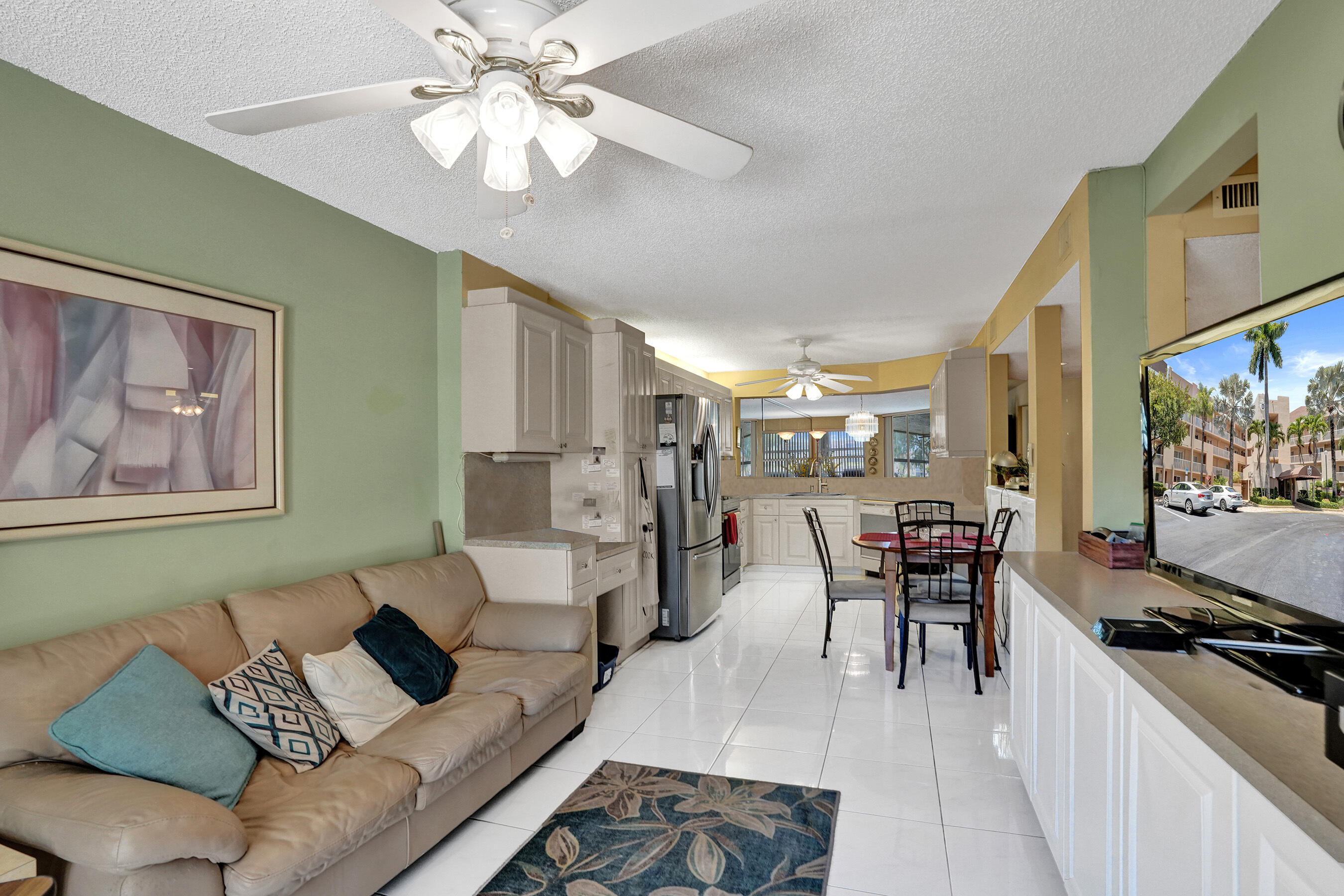 GRANVILLE CONDOMINIUM - Residential