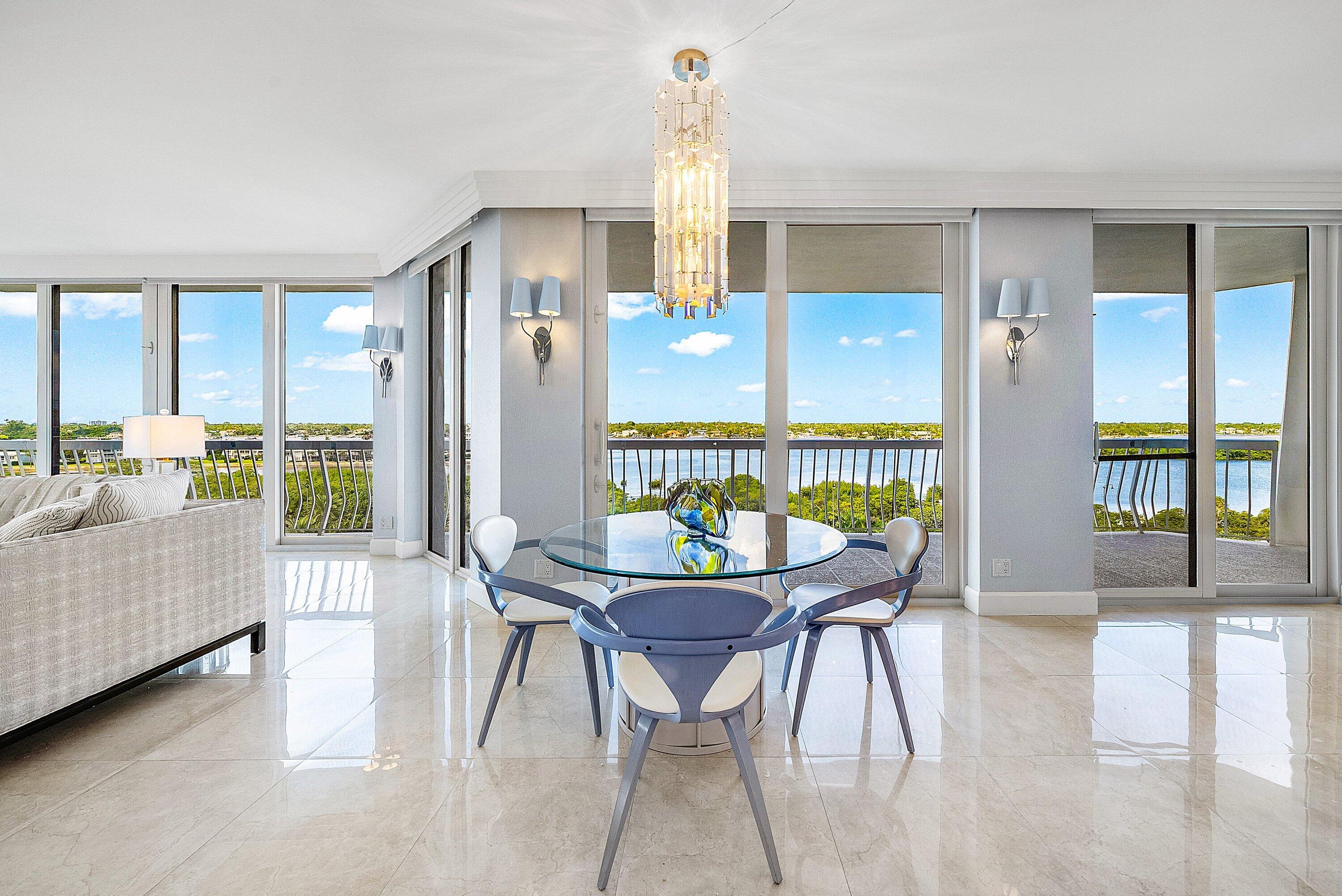 2100 COND AT SLOANS CURVE - Residential