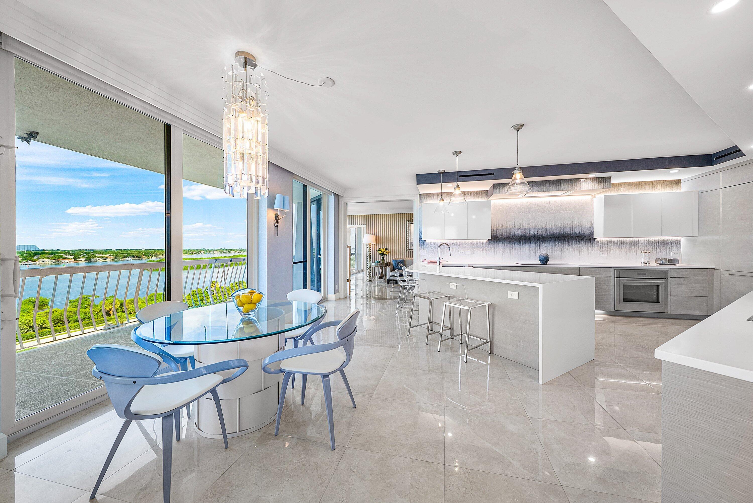 2100 COND AT SLOANS CURVE - Residential