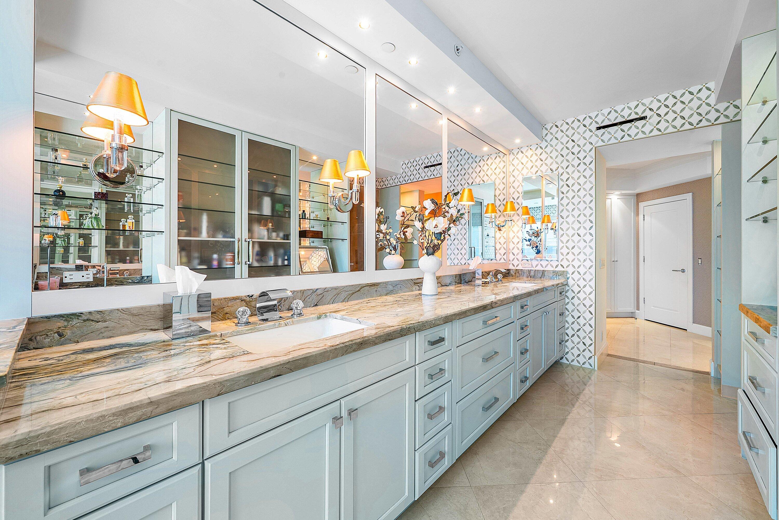 2100 COND AT SLOANS CURVE - Residential