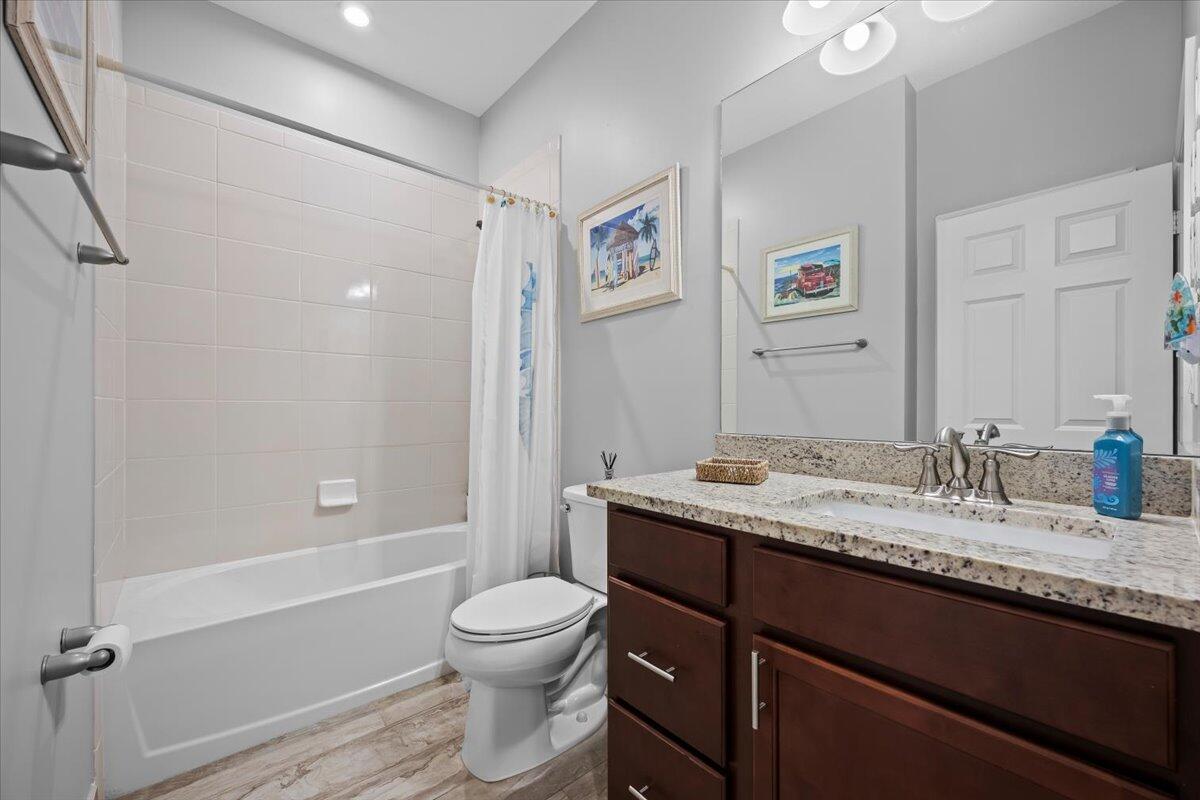 THE WILLOWS - Residential