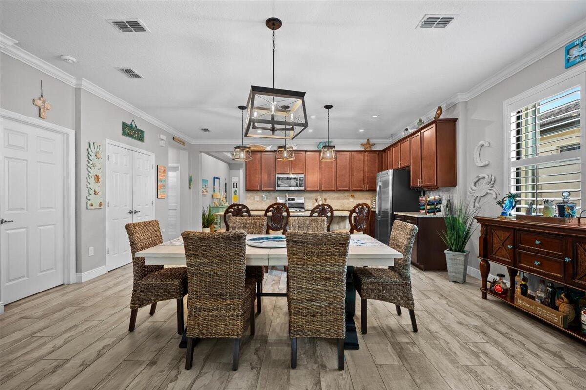 THE WILLOWS - Residential