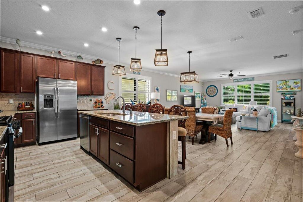 Photo of 1635 Willows Square, Vero Beach, FL 32966 (MLS # R11169168)