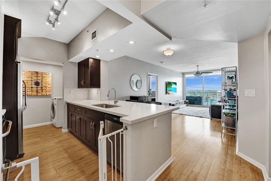 Tides at Bridgeside - Residential