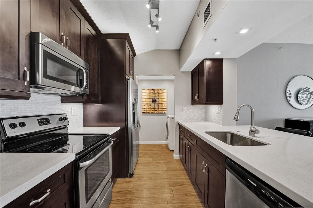 Tides at Bridgeside - Residential