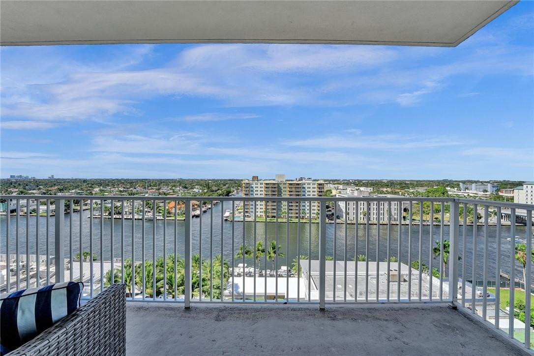 Tides at Bridgeside - Residential