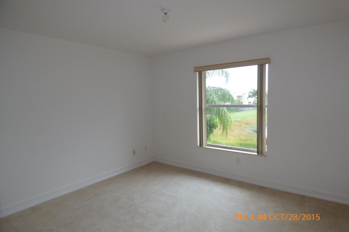 CANYON ISLES 1 - Residential Lease