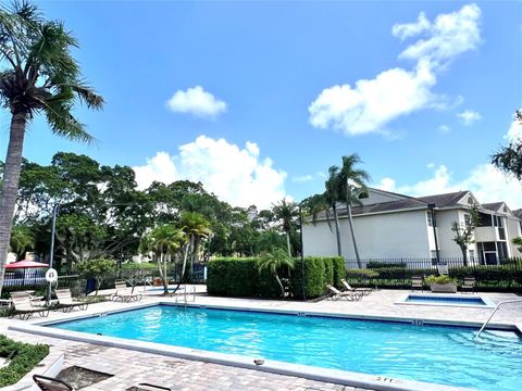 A home in Deerfield Beach