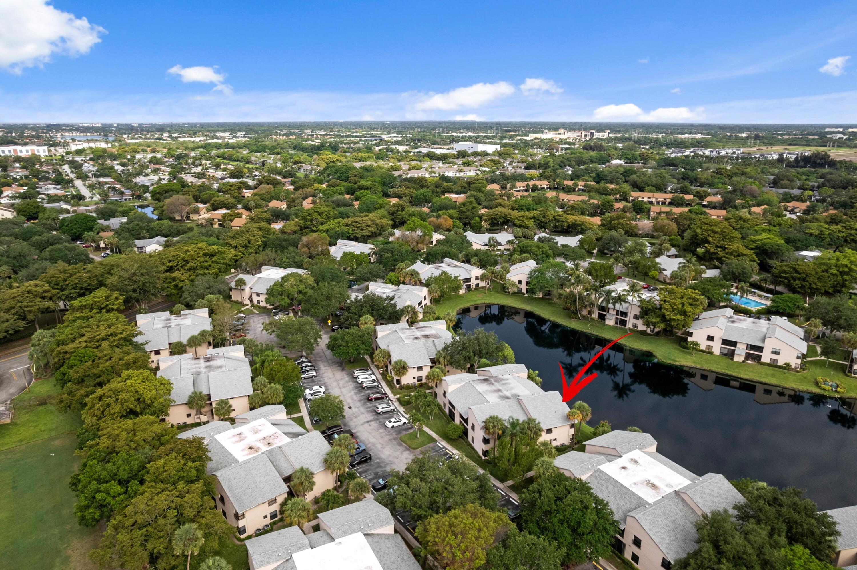 KARANDA VILLAGE V-B CONDO - Residential