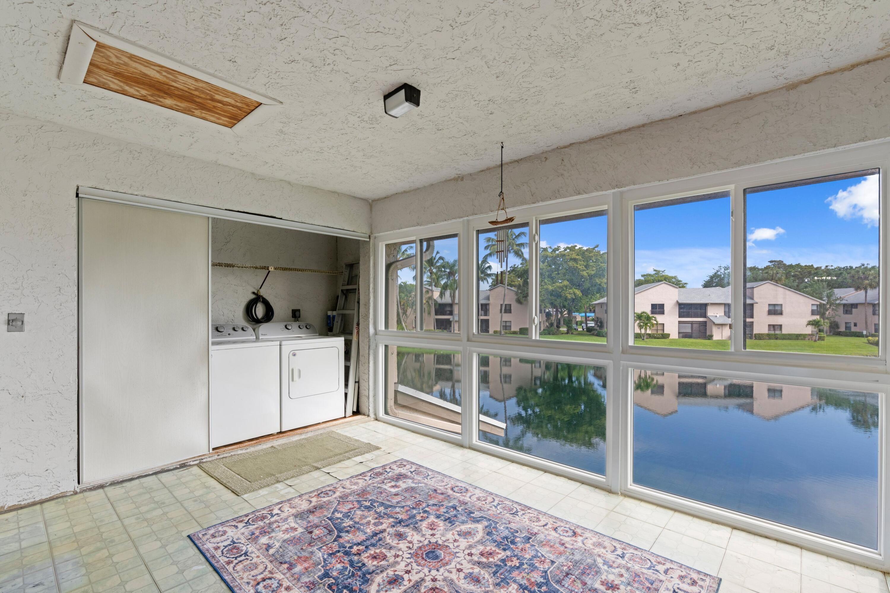 KARANDA VILLAGE V-B CONDO - Residential