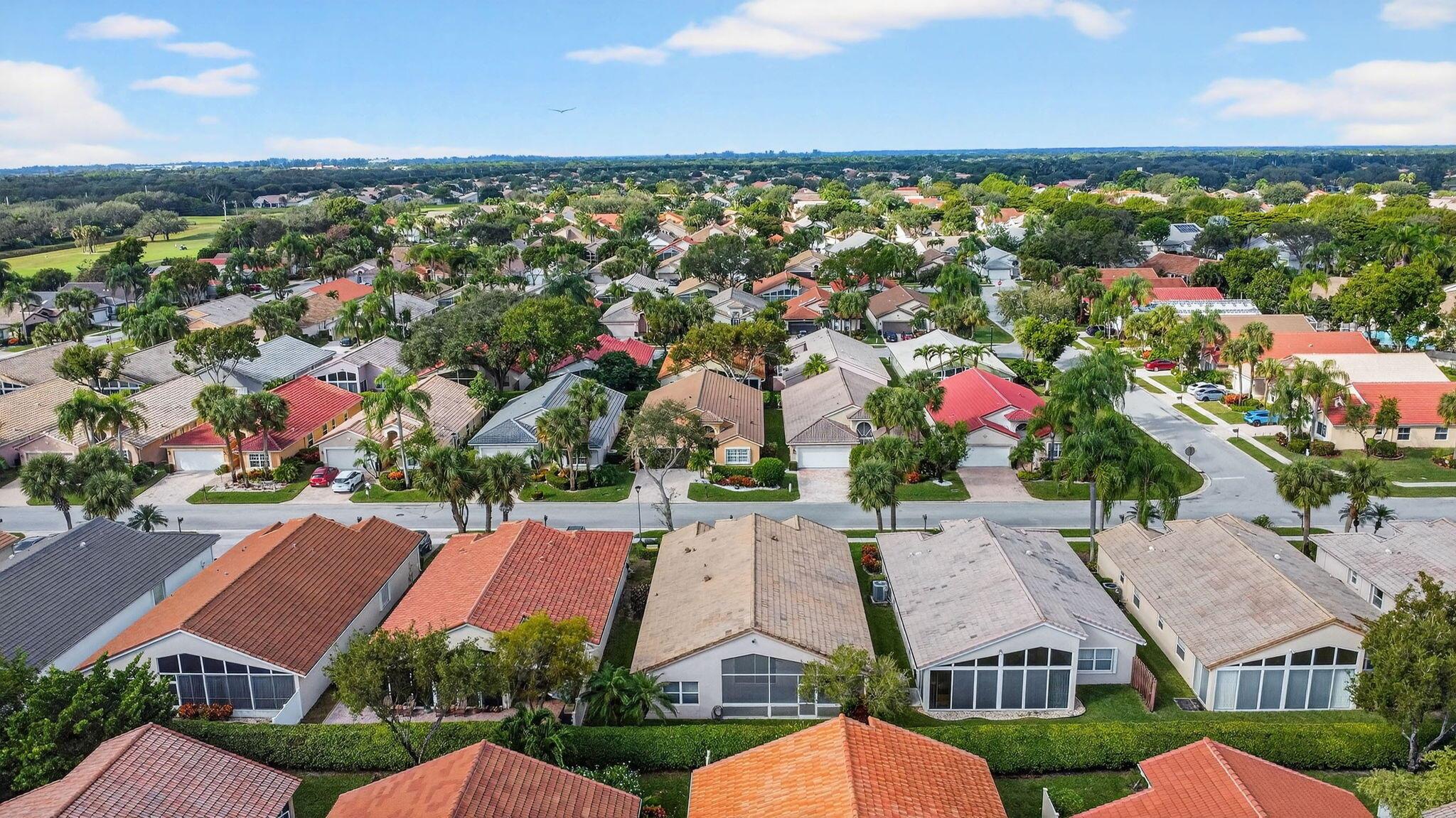 LAKERIDGE GREENS - Residential