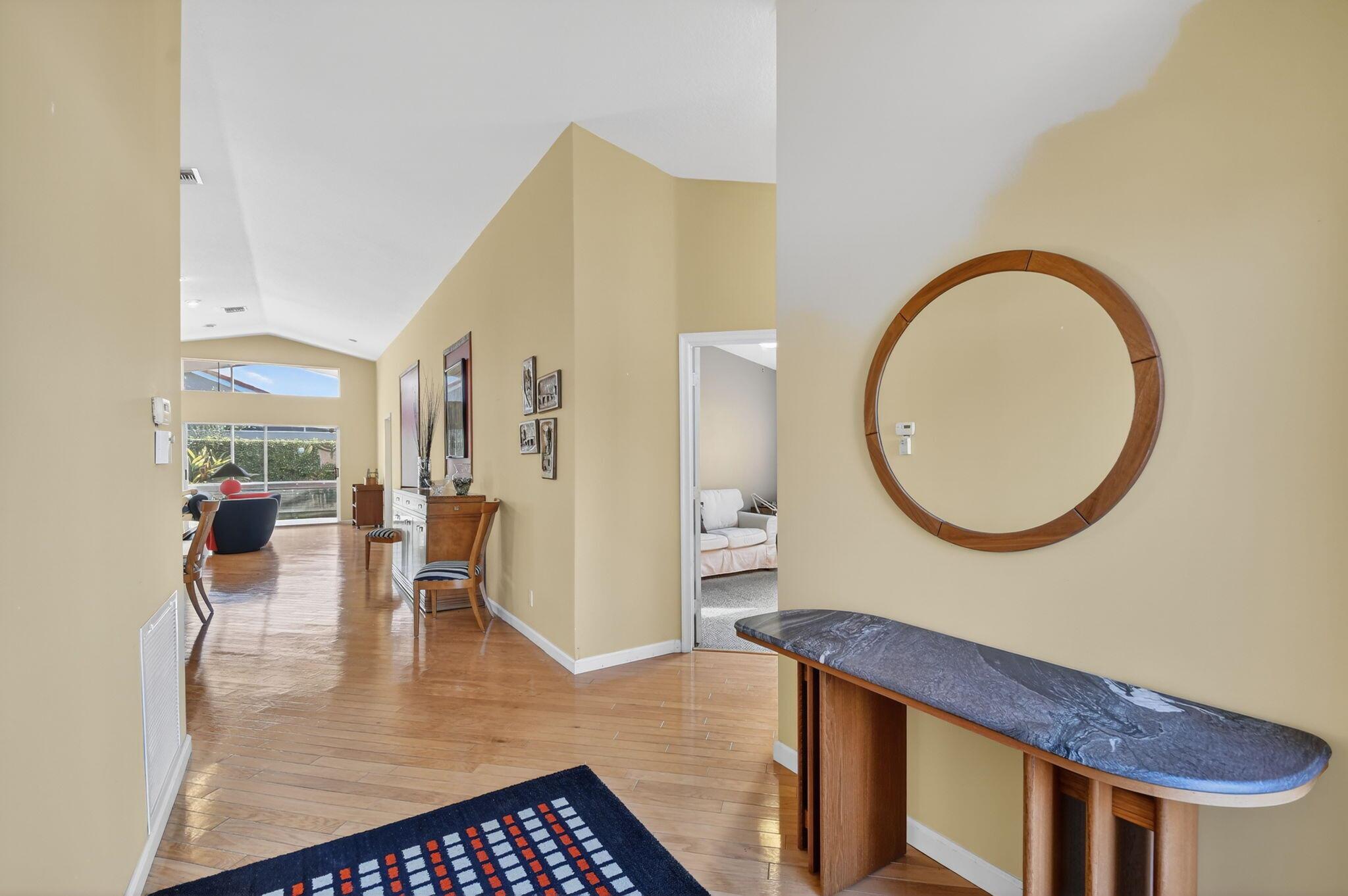 LAKERIDGE GREENS - Residential