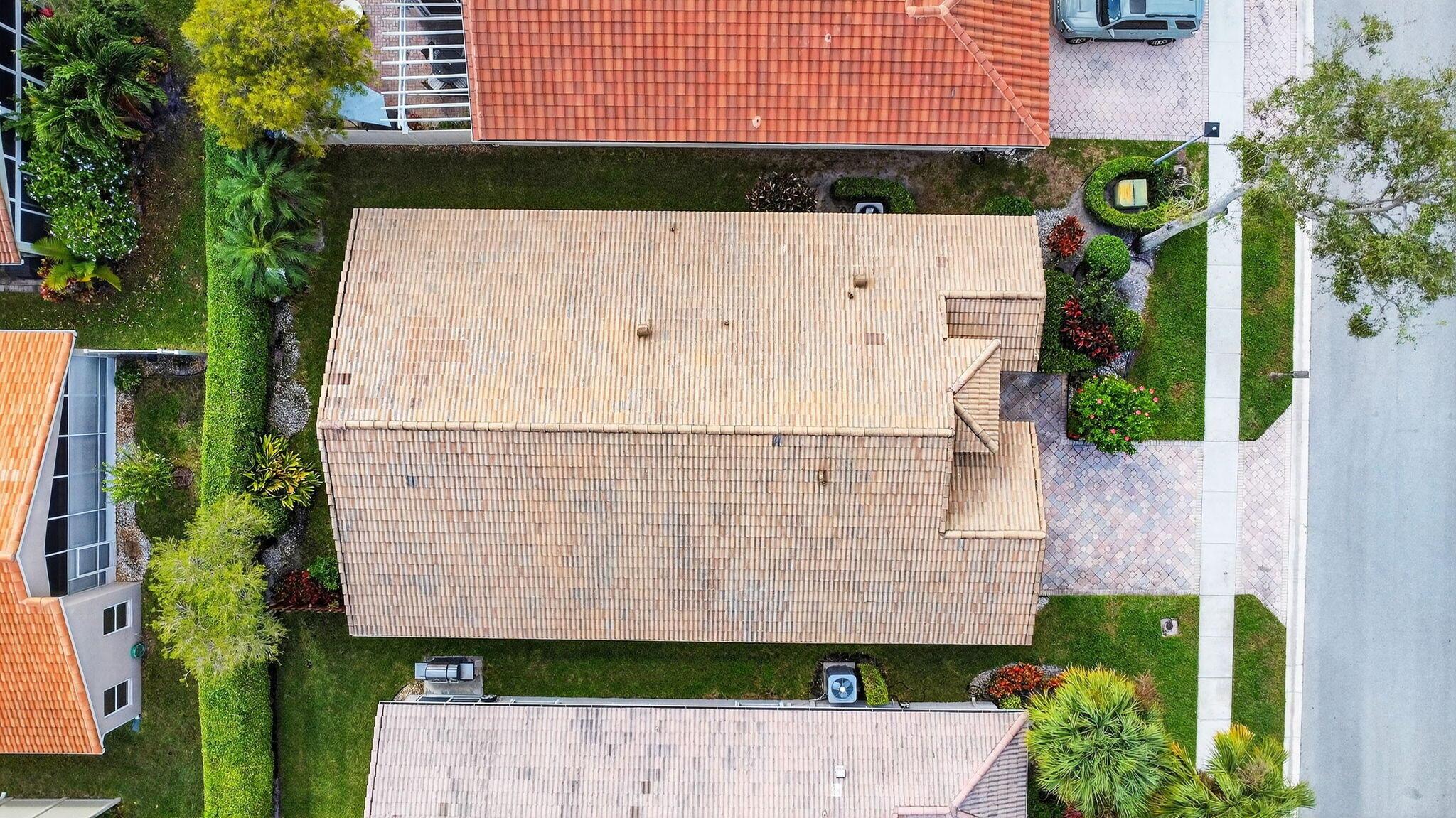 LAKERIDGE GREENS - Residential