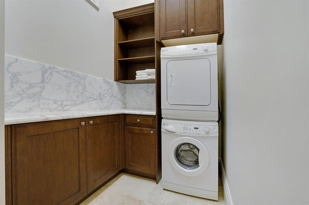 Bears Club - Residential