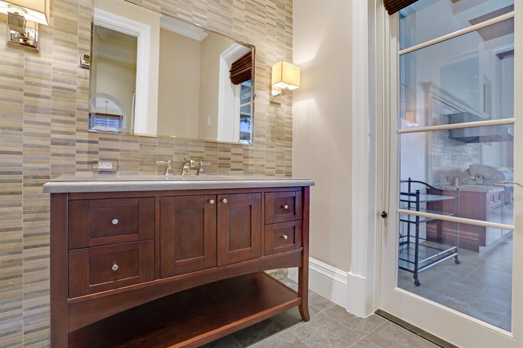 Bears Club - Residential