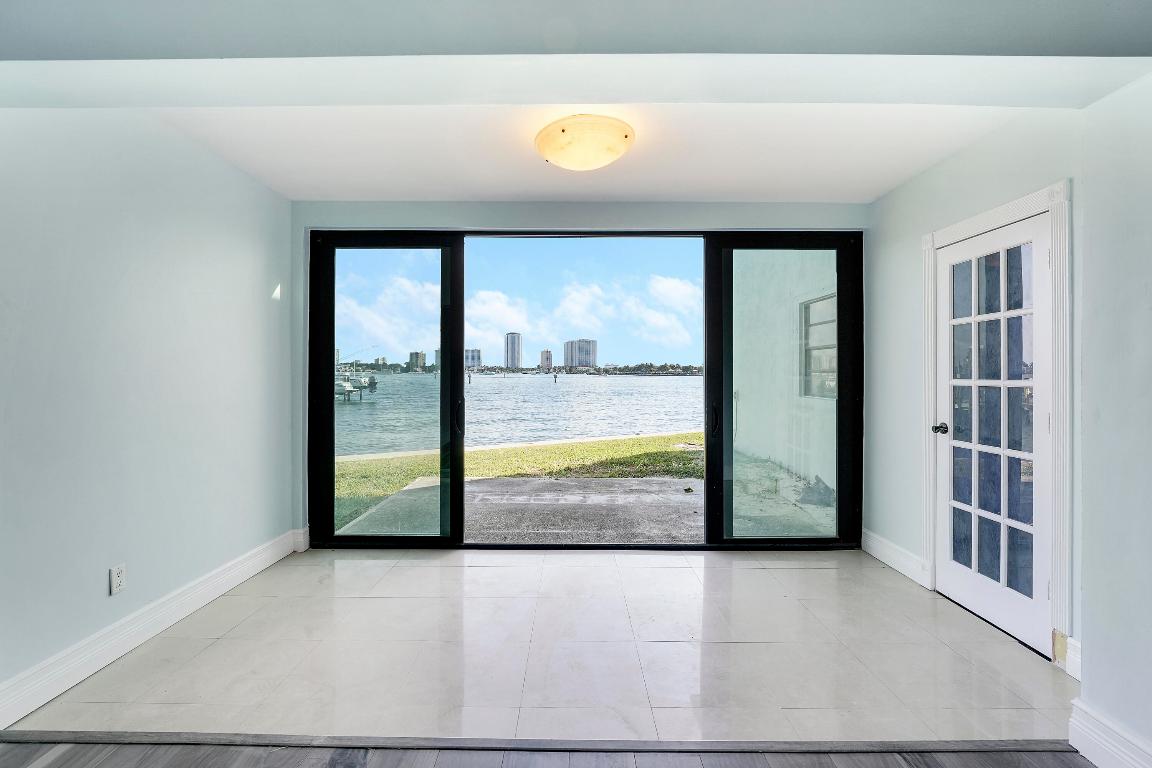 KEY HAVEN CONDO - Land