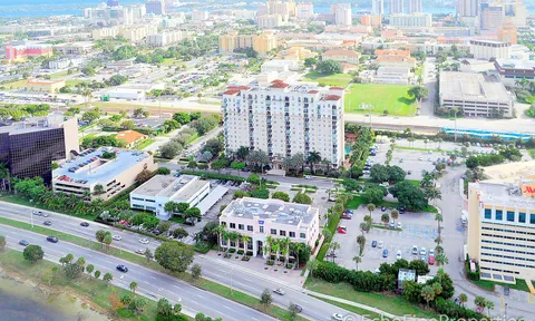 616 Clearwater Park Road Unit 513, West Palm Beach, FL MLS: R11073986