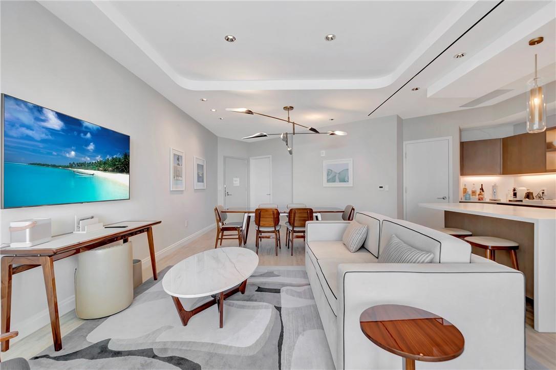 Four Seasons - Residential