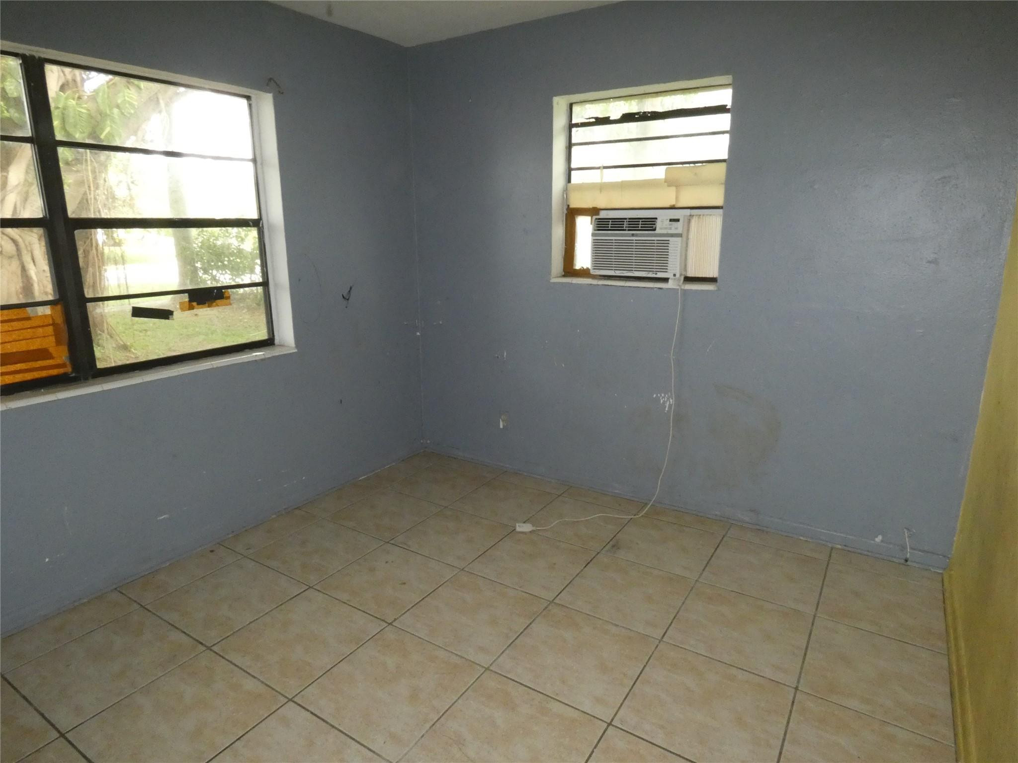 Palm Spgs Village 08 - Residential