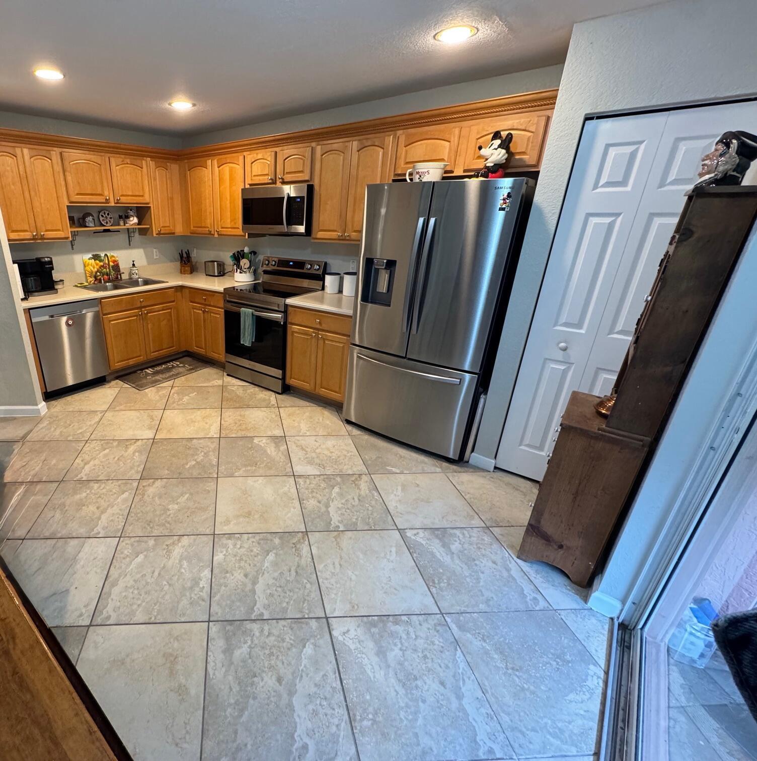 6145 Sugar Loaf Lane