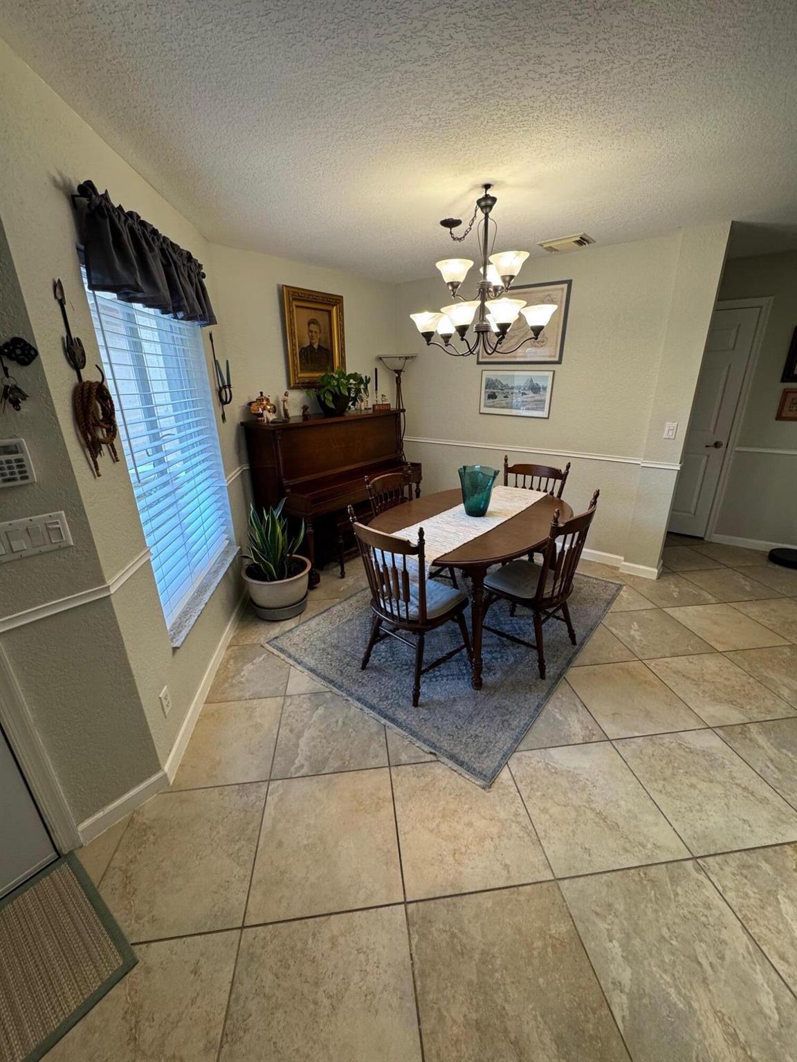 6145 Sugar Loaf Lane