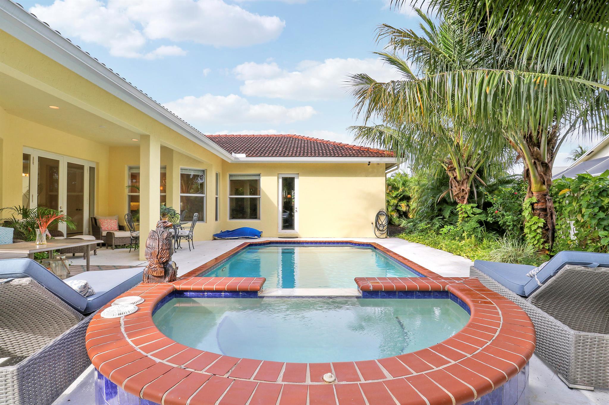 WINDSWEPT PINES - Residential Lease
