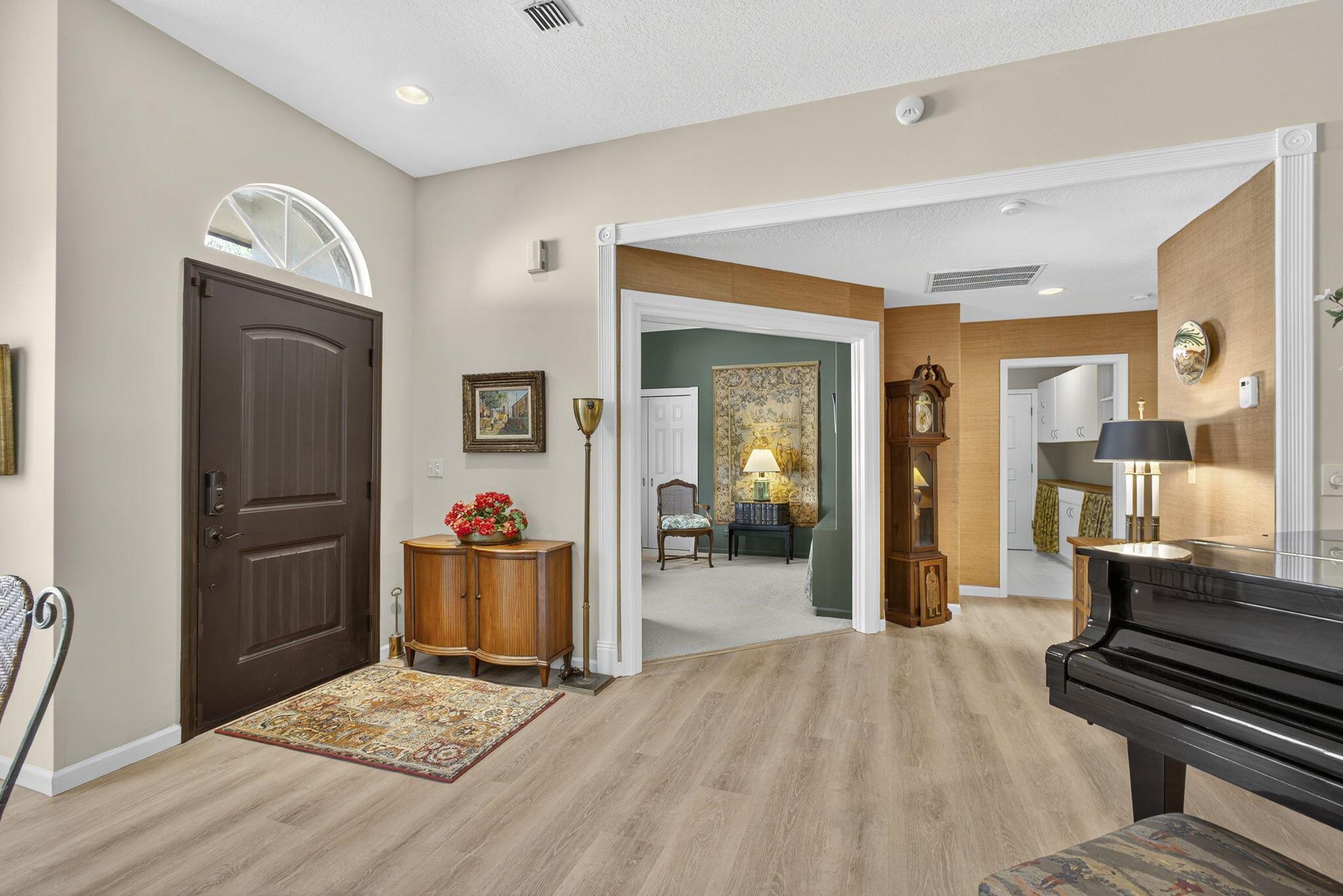 2596 Country Golf Drive