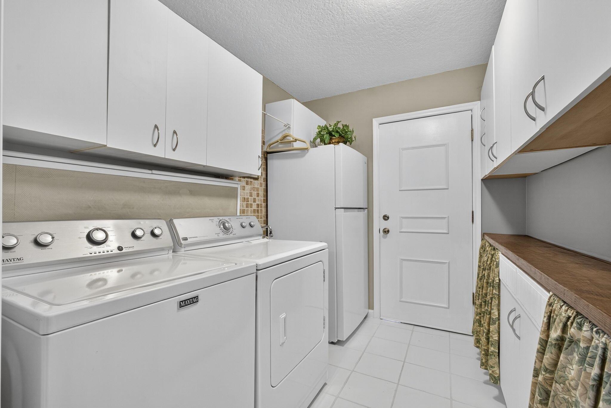 LAKEFIELD OF THE LANDINGS - Residential