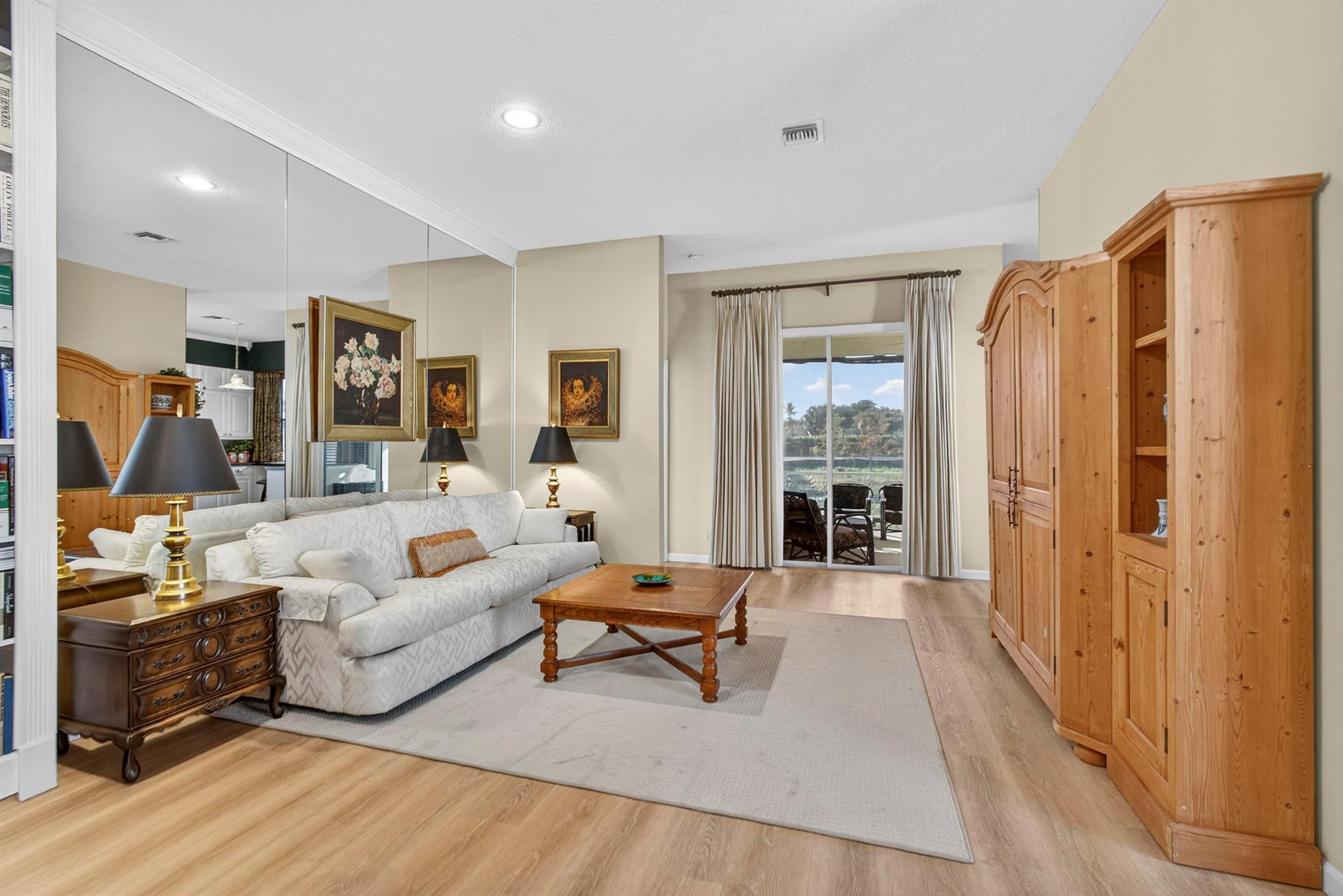 LAKEFIELD OF THE LANDINGS - Residential