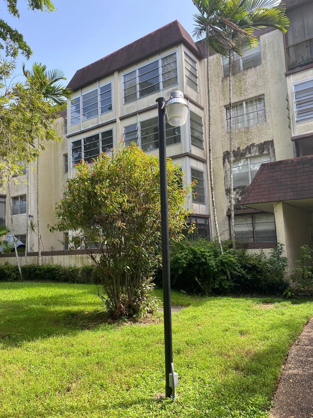 Photo of 1681 NW 70th Avenue NW #111, Plantation, FL 33313 (MLS # B26024608)