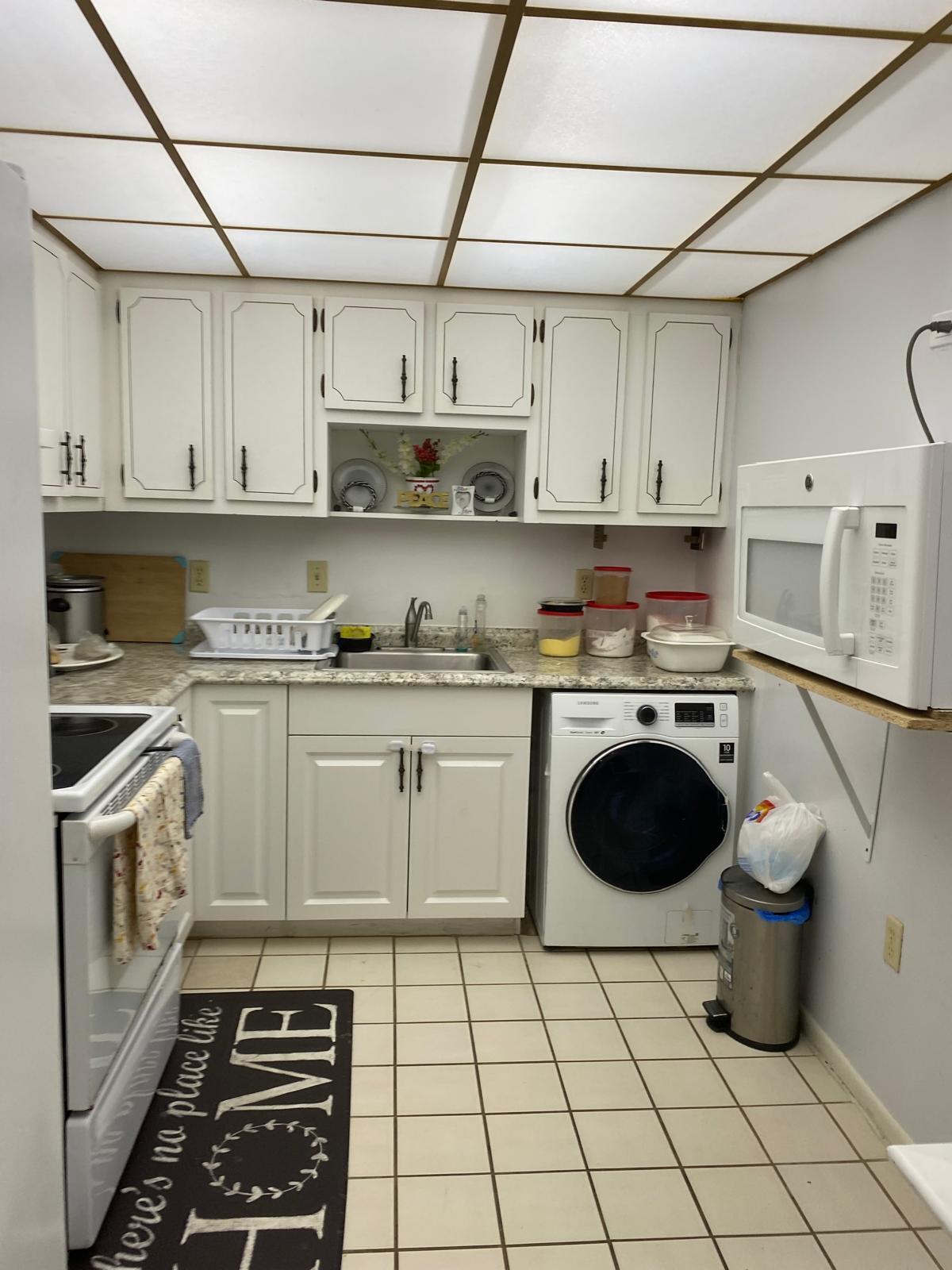 OMEGA CONDO NO 1 - Residential