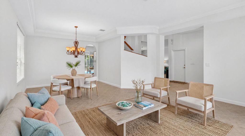 Photo of 194 Lone Pine Drive, Palm Beach Gardens, FL 33410 (MLS # B26014589)