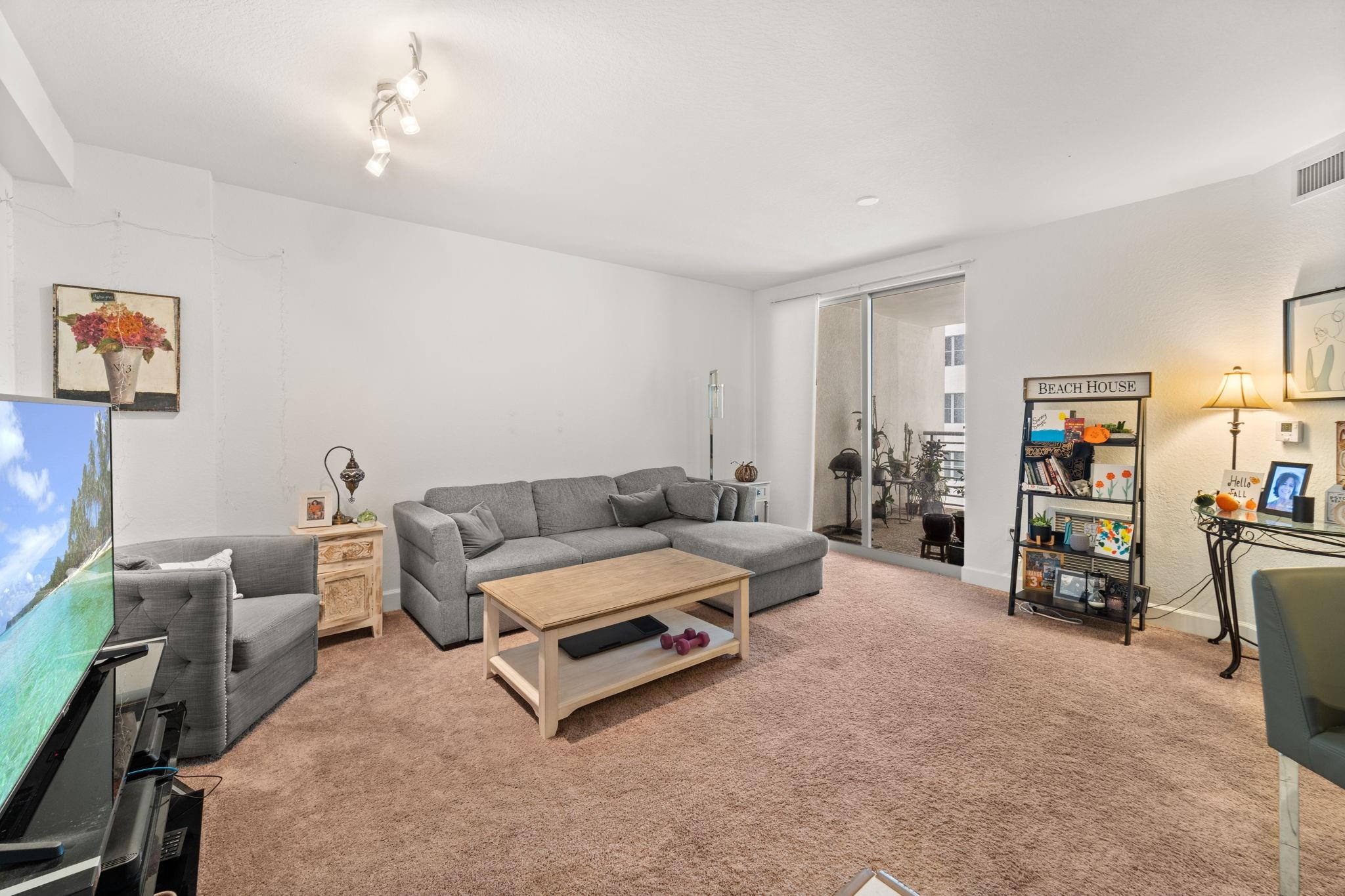 1830 Radius Dr 1017