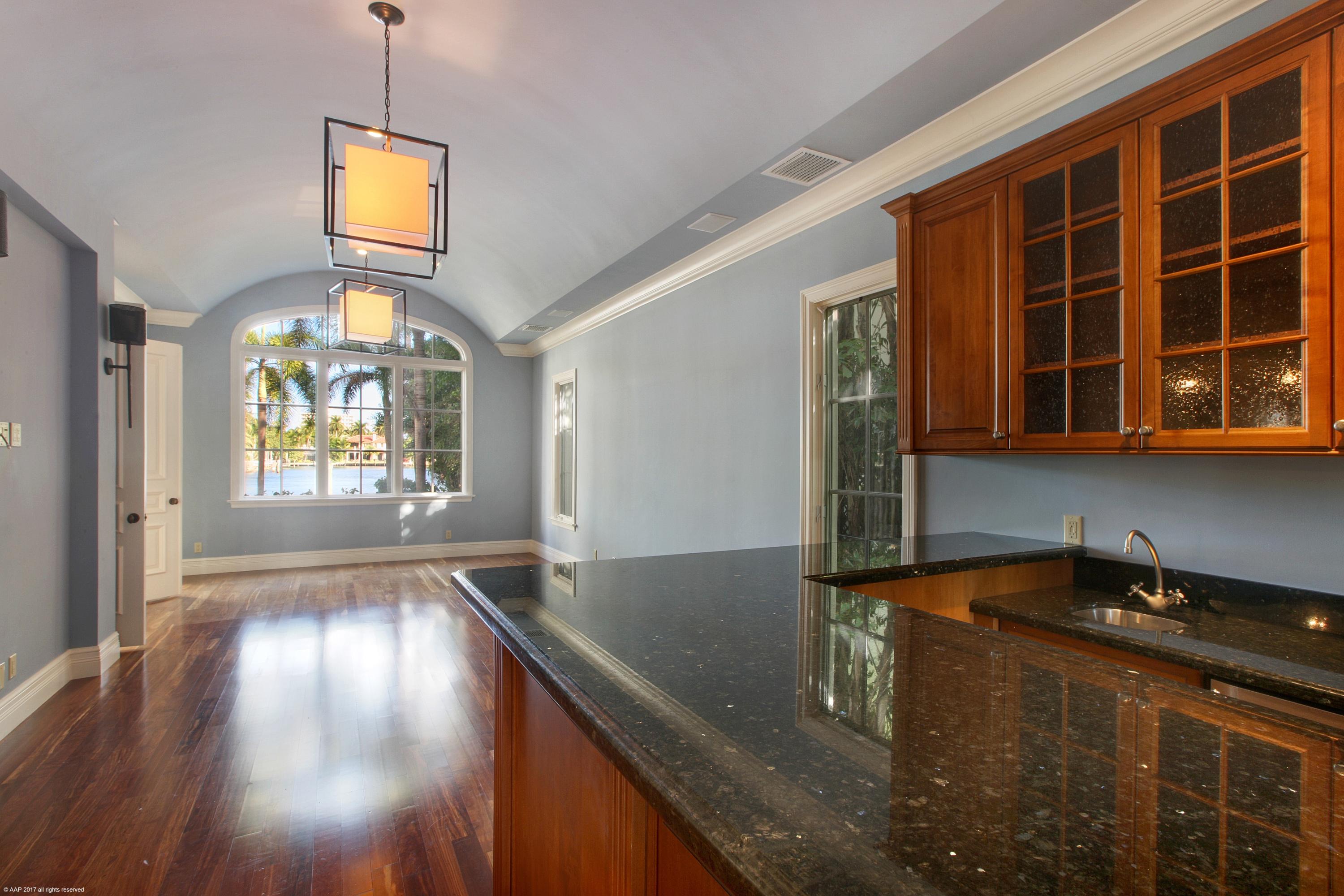 Palm Trail - Residential