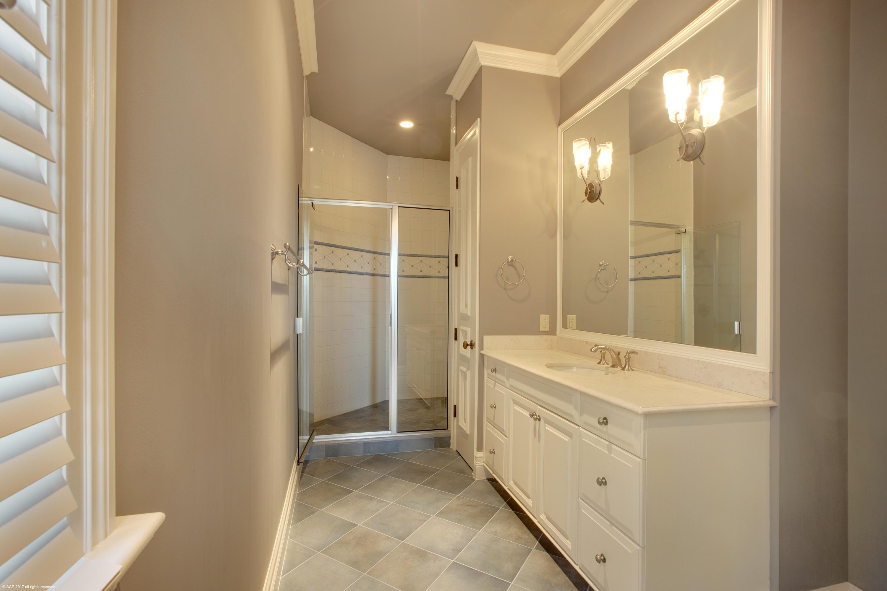 Palm Trail - Residential