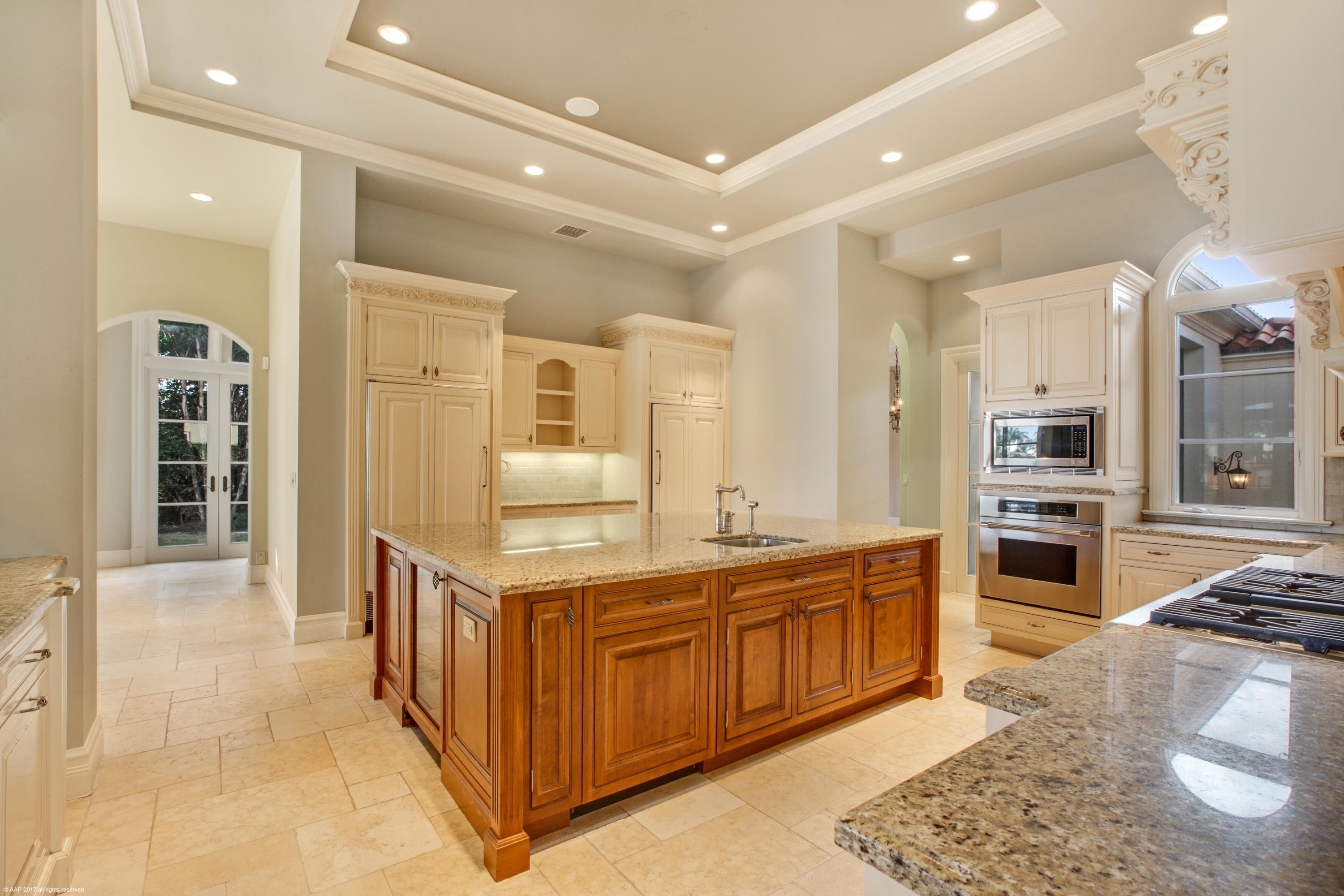 Palm Trail - Residential