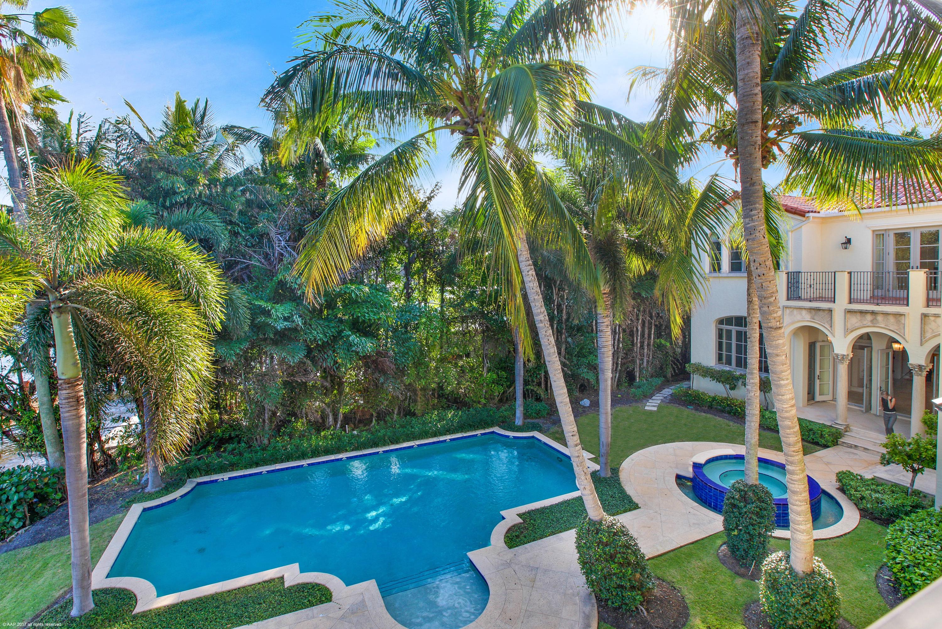 Palm Trail - Residential