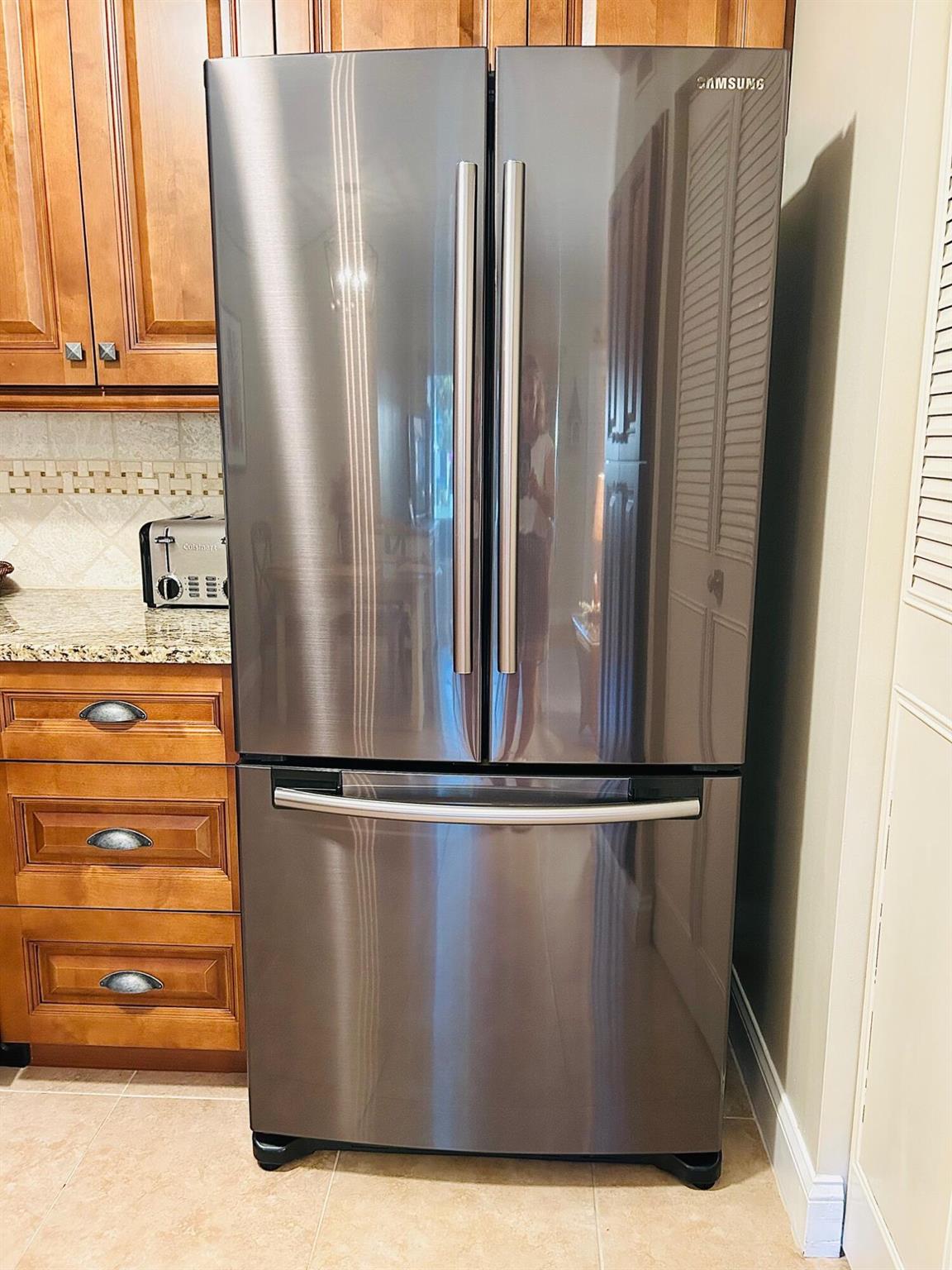 PINE RIDGE SOUTH III COND - Residential